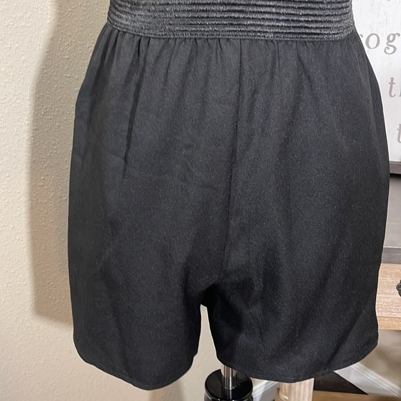 WOW Couture romper Sz:M - Picture 3 of 6